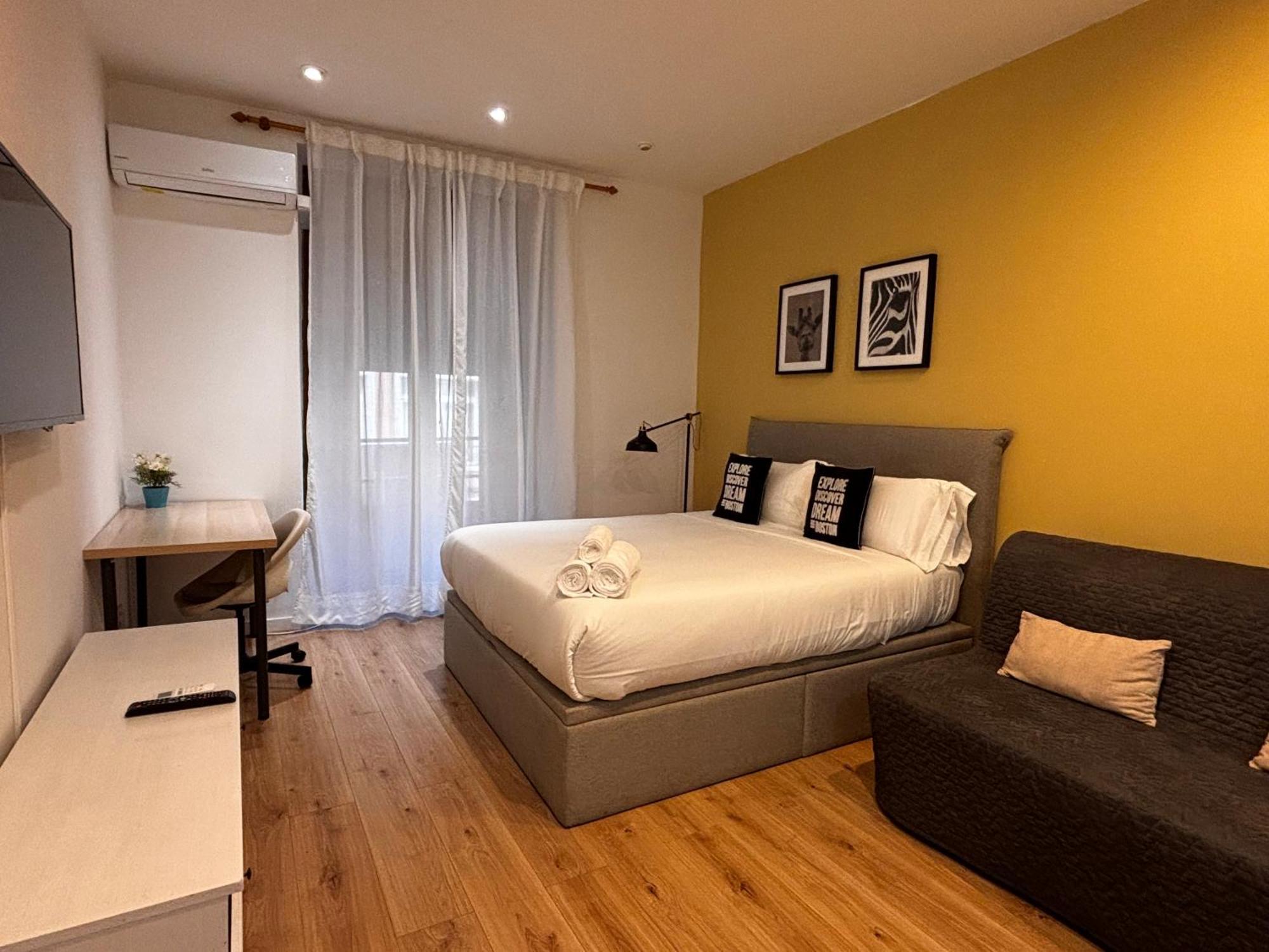 Gran Via Chueca Apartamentos Noxi Madrid Esterno foto